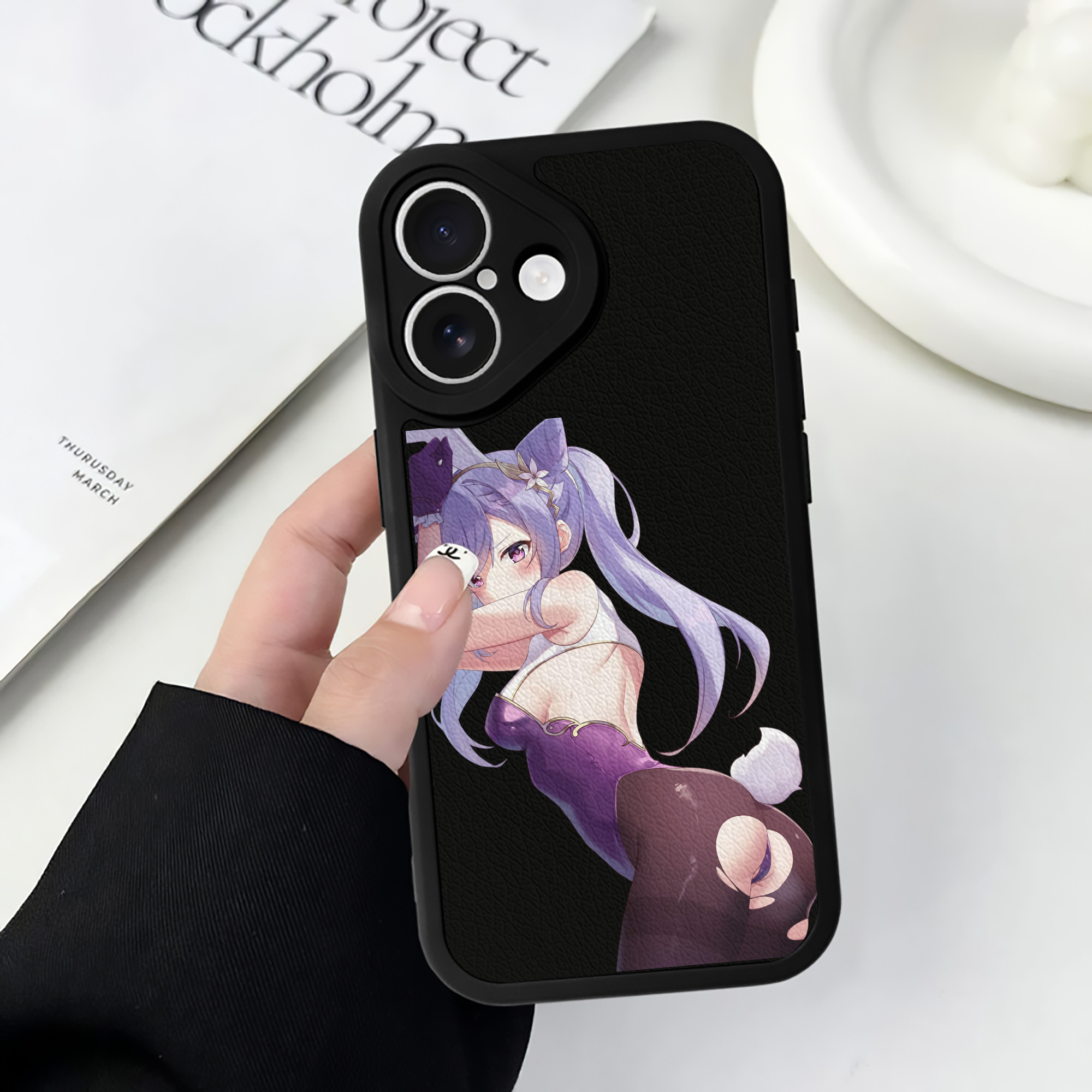げんし神 刻晴 こくせい genshin Kokusei 【iPhone 16シリーズ対応】シリコンスマホケース（レザー調） 材質：シリコン